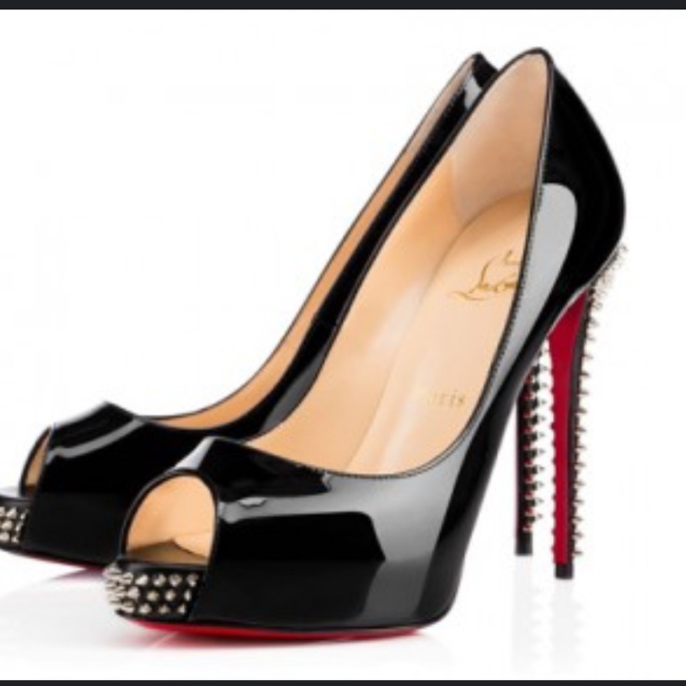 Christian louboutin very prive with spikes